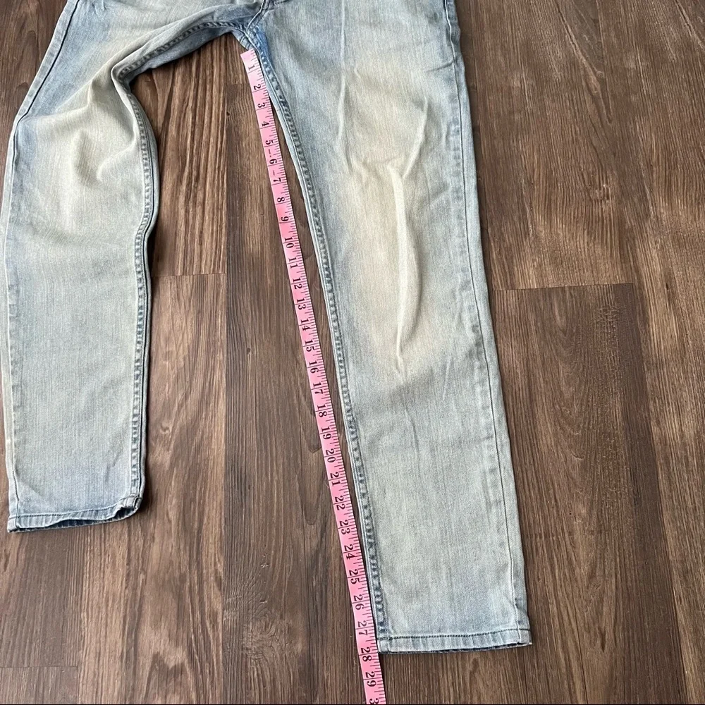 Kruder Bleach Light Wash Button Fly Jeans